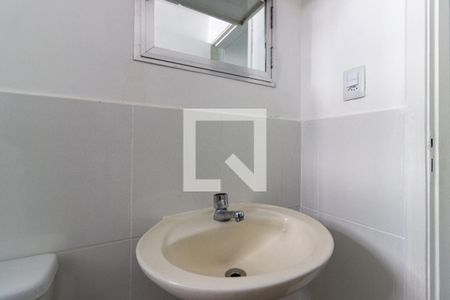 Banheiro de kitnet/studio para alugar com 1 quarto, 30m² em Jardim Paulista, São Paulo