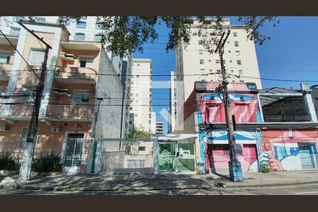 Studio para alugar com 30m², 1 quarto e 2 vagas Studio para alugar com 30m², 1 quarto e 2 vagasFachada