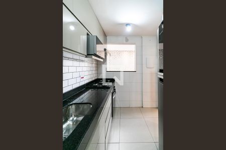 Apartamento à venda com 64m², 2 quartos e 1 vaga Apartamento à venda com 64m², 2 quartos e 1 vagaCozinha e Área de Serviço