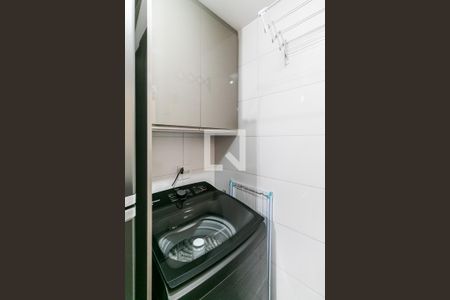 Apartamento à venda com 64m², 2 quartos e 1 vaga Apartamento à venda com 64m², 2 quartos e 1 vagaCozinha e Área de Serviço