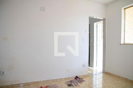 Sala de casa para alugar com 1 quarto, 50m² em Zé Garoto, São Gonçalo