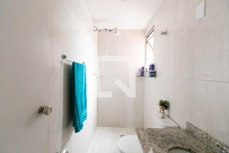 Apartamento à venda com 52m², 2 quartos e 1 vaga Apartamento à venda com 52m², 2 quartos e 1 vagaBanheiro