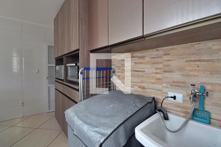Apartamento à venda com 90m², 2 quartos e 1 vagaÁrea de Serviço