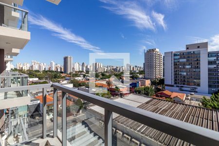 Varanda de kitnet/studio para alugar com 1 quarto, 25m² em Indianópolis, São Paulo