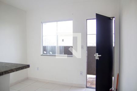 Sala de apartamento para alugar com 1 quarto, 43m² em Trindade, São Gonçalo