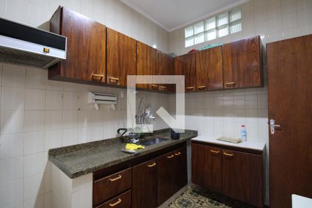 Casa à venda com 207m², 3 quartos e 2 vagasCozinha