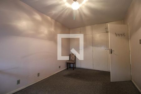 Casa à venda com 207m², 3 quartos e 2 vagasQuarto 3