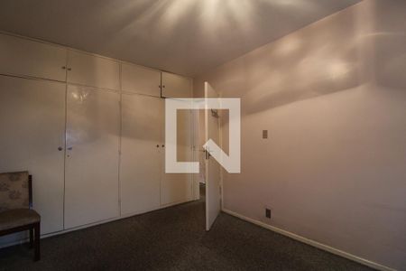 Casa à venda com 207m², 3 quartos e 2 vagasQuarto 3