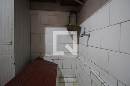 Casa à venda com 207m², 3 quartos e 2 vagasBanheiro de Serviço