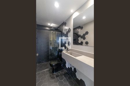Banheiro Social de apartamento para alugar com 2 quartos, 80m² em Itaim Bibi, São Paulo