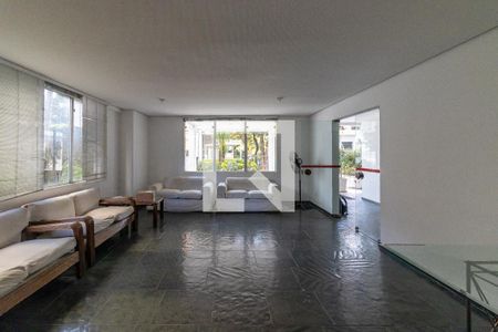Apartamento para alugar com 80m², 2 quartos e 2 vagas Apartamento para alugar com 80m², 2 quartos e 2 vagasárea comum do prédio - salão de festa