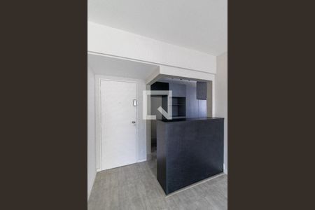 Apartamento para alugar com 80m², 2 quartos e 2 vagas Apartamento para alugar com 80m², 2 quartos e 2 vagasCozinha
