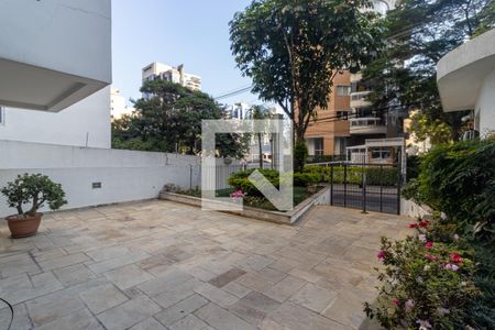 área comum do prédio de apartamento para alugar com 2 quartos, 80m² em Itaim Bibi, São Paulo