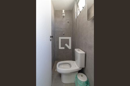 Apartamento para alugar com 80m², 2 quartos e 2 vagas Apartamento para alugar com 80m², 2 quartos e 2 vagasBanheiro