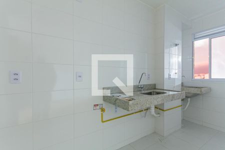 Cozinha de apartamento para alugar com 2 quartos, 44m² em Parque São Vicente, Mauá