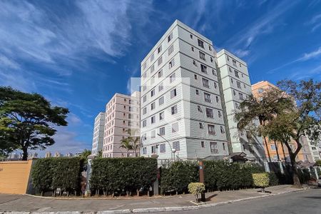 Apartamento para alugar com 64m², 2 quartos e 1 vagaFachada