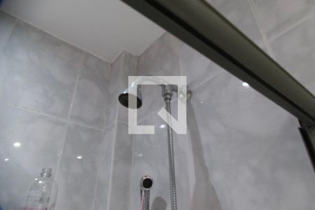 Apartamento para alugar com 70m², 2 quartos e 1 vaga Apartamento para alugar com 70m², 2 quartos e 1 vagaBanheiro social