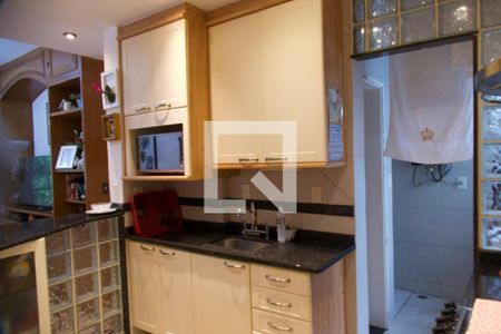 Apartamento para alugar com 70m², 2 quartos e 1 vaga Apartamento para alugar com 70m², 2 quartos e 1 vagaCozinha americana