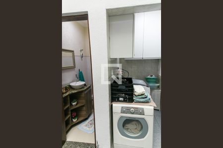 Casa à venda com 98m², 2 quartos e 3 vagas Casa à venda com 98m², 2 quartos e 3 vagasÁrea de Serviço