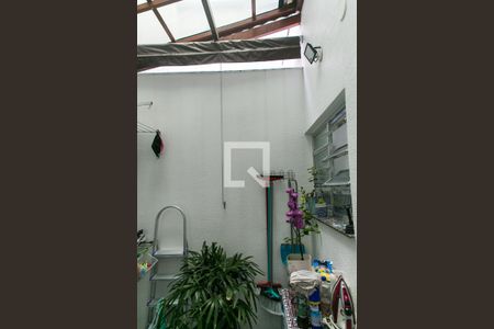 Casa à venda com 98m², 2 quartos e 3 vagas Casa à venda com 98m², 2 quartos e 3 vagasÁrea de Serviço