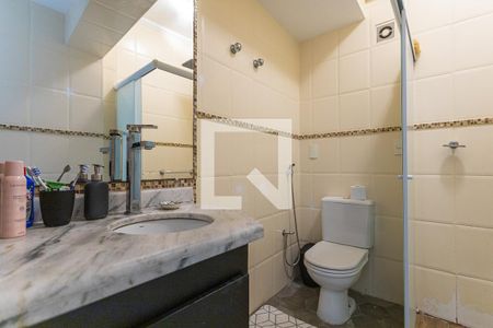 Apartamento para alugar com 330m², 4 quartos e sem vagaBanheiro da Suíte 1