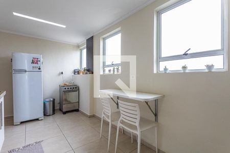 Apartamento para alugar com 330m², 4 quartos e sem vagaCozinha