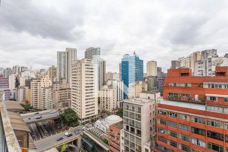 Apartamento para alugar com 330m², 4 quartos e sem vagaVista