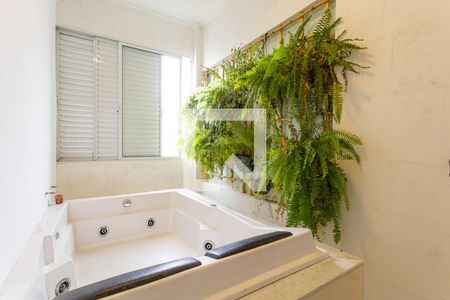 Apartamento para alugar com 330m², 4 quartos e sem vagaBanheiro da Suíte 1