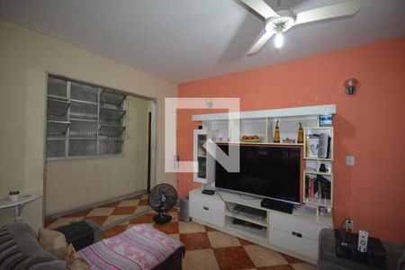 Sala de Estar de casa à venda com 4 quartos, 130m² em Olaria, Rio de Janeiro
