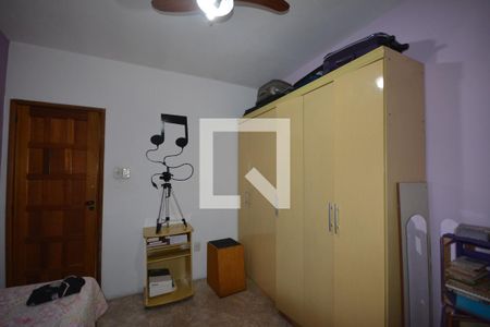 Casa à venda com 130m², 4 quartos e 2 vagasSuíte 2