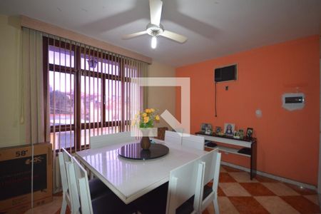 Sala de Jantar de casa à venda com 4 quartos, 130m² em Olaria, Rio de Janeiro