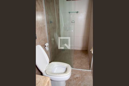 Casa à venda com 220m², 3 quartos e 3 vagassuíte