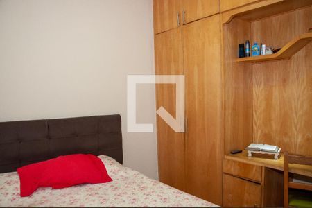 Casa à venda com 220m², 3 quartos e 3 vagasquarto 2