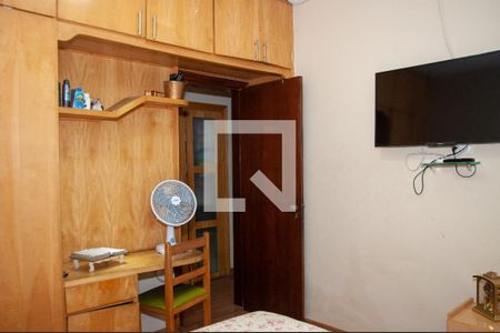 Casa à venda com 220m², 3 quartos e 3 vagasquarto 2