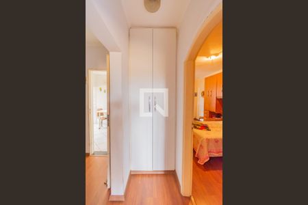 Casa à venda com 285m², 2 quartos e 3 vagasCorredor