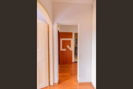 Casa à venda com 285m², 2 quartos e 3 vagasCorredor