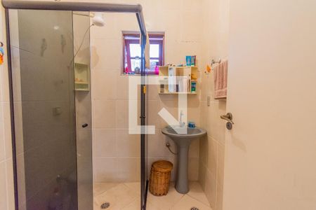 Casa à venda com 285m², 2 quartos e 3 vagasBanheiro Social