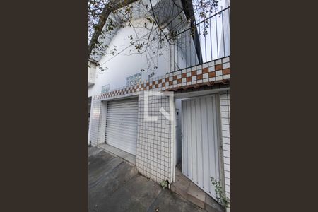 Casa à venda com 160m², 2 quartos e 3 vagasFachada