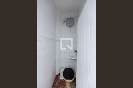 Casa à venda com 160m², 2 quartos e 3 vagasBanheiro serviço