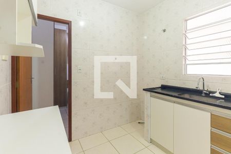 Cozinha de casa de condomínio para alugar com 1 quarto, 28m² em Vila Matilde, São Paulo