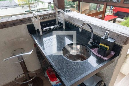 Casa à venda com 500m², 4 quartos e 2 vagas Casa à venda com 500m², 4 quartos e 2 vagasEspaço Gourmet