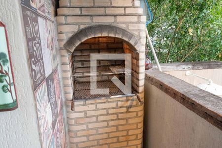 Casa à venda com 500m², 4 quartos e 2 vagas Casa à venda com 500m², 4 quartos e 2 vagasChurrasqueira