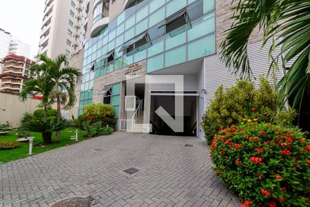 Apartamento para alugar com 120m², 3 quartos e 2 vagas Apartamento para alugar com 120m², 3 quartos e 2 vagasEntrada