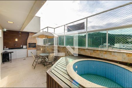 Apartamento para alugar com 120m², 3 quartos e 2 vagas Apartamento para alugar com 120m², 3 quartos e 2 vagasCobertura