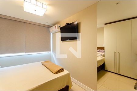 Suite  de apartamento à venda com 3 quartos, 120m² em Santa Rosa, Niterói