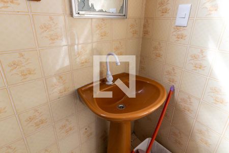 Detalhe do banheiro de kitnet/studio para alugar com 1 quarto, 30m² em Aviação, Praia Grande