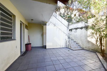 Casa à venda com 290m², 3 quartos e 3 vagas Casa à venda com 290m², 3 quartos e 3 vagasÁrea Externa