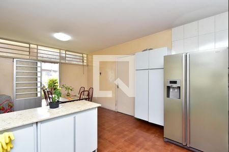 Casa à venda com 290m², 3 quartos e 3 vagas Casa à venda com 290m², 3 quartos e 3 vagasCozinha