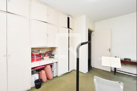 Casa à venda com 290m², 3 quartos e 3 vagas Casa à venda com 290m², 3 quartos e 3 vagasQuarto 3