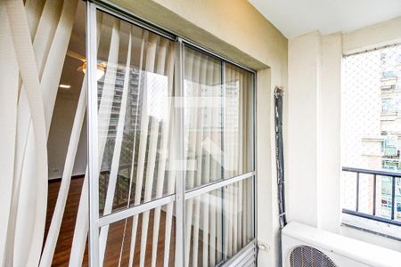 Varanda de apartamento para alugar com 2 quartos, 72m² em Campo Belo, São Paulo